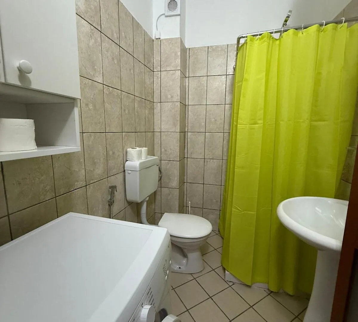 Sea-View Spacious Flat In Durazzo Beach Durrës